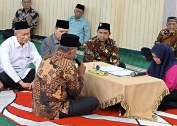 Alhamdulillah, Saat Alisah Lasma Ria Siregar Syahadat Resmi Mualaf