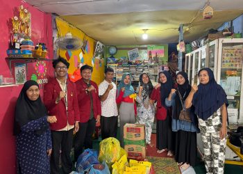 PK IMM FEB UMSU GALANG DANA UNTUK KORBAN BANJIR KAMPUNG AUR MEDAN MAIMUN