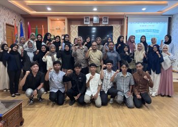 FEB UMSU MENGGELAR PEMBINAAN MAHASISWA KIP