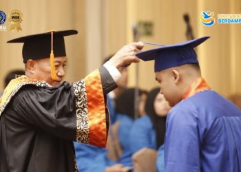 411 LULUSAN FEB UMSU RESMI DIWISUDAKAN, SIAP BERKONTRIBUSI DI DUNIA PROFESIONAL