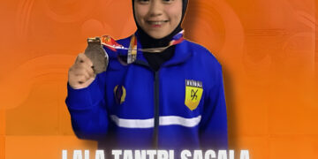 Lala Tantri Sagala Mahasiswa Prodi Manajemen FEB UMSU Raih Juara 2 Kejuaraan Nasional Karate Piala Ketua Umum PB FORKI 2026 di Jawa Barat
