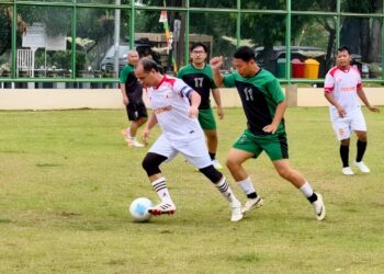 FEB UMSU menang tipis 1-0 dengan FISIP di turnamen mini soccer piala rektor dalam semarak hut ke 81 RI